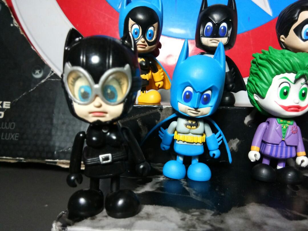 Batman Cosbaby Hot Toys Set Of Batman The Joker Catwoman Two Face Batgirl And Robin