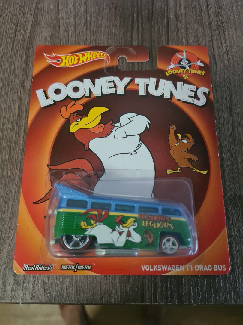 Hot Wheels Volkswagen Drag Bus Looney Tunes Hobbies Toys Toys Games On Carousell