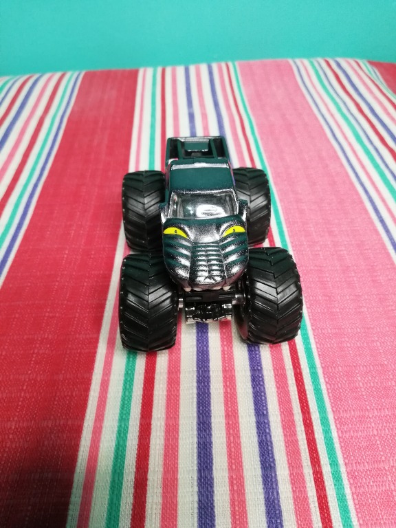 Hot Wheels Monster Jam Predator Monster Truck Hobbies Toys Toys Games On Carousell