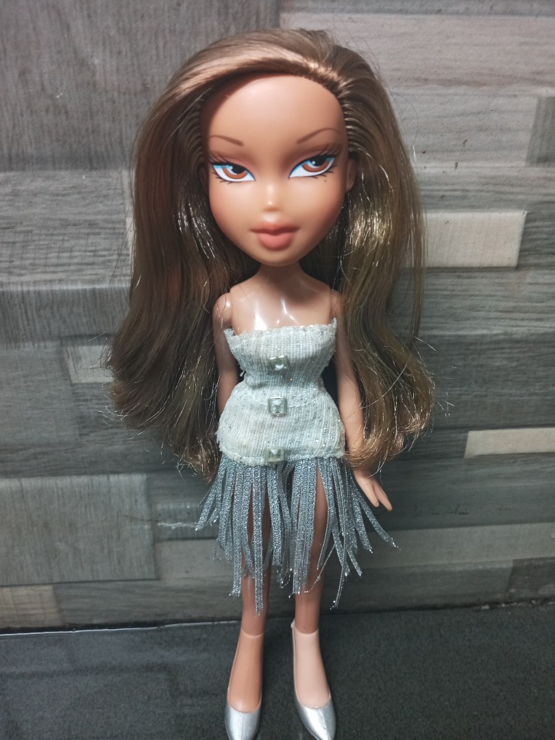 Bratz Yasmin Hobbies Toys Toys Games On Carousell