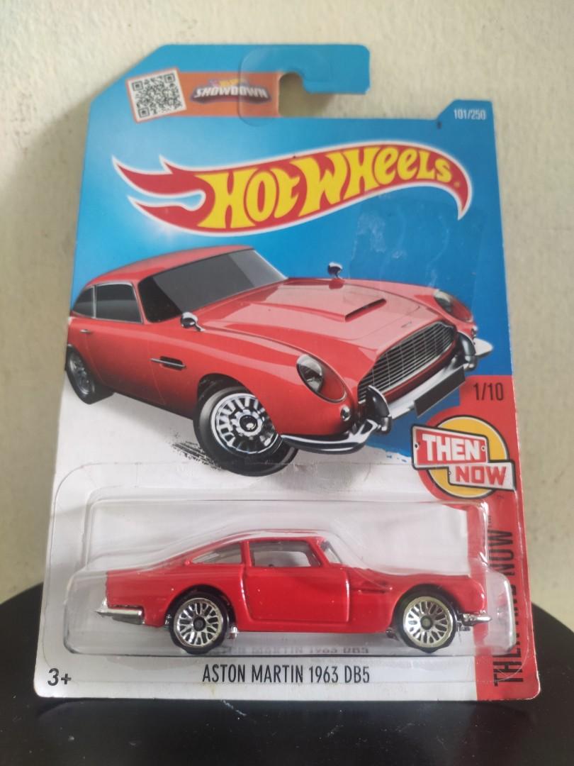 Hot Wheels Aston Martin Db Hobbies Toys Toys Games On Carousell