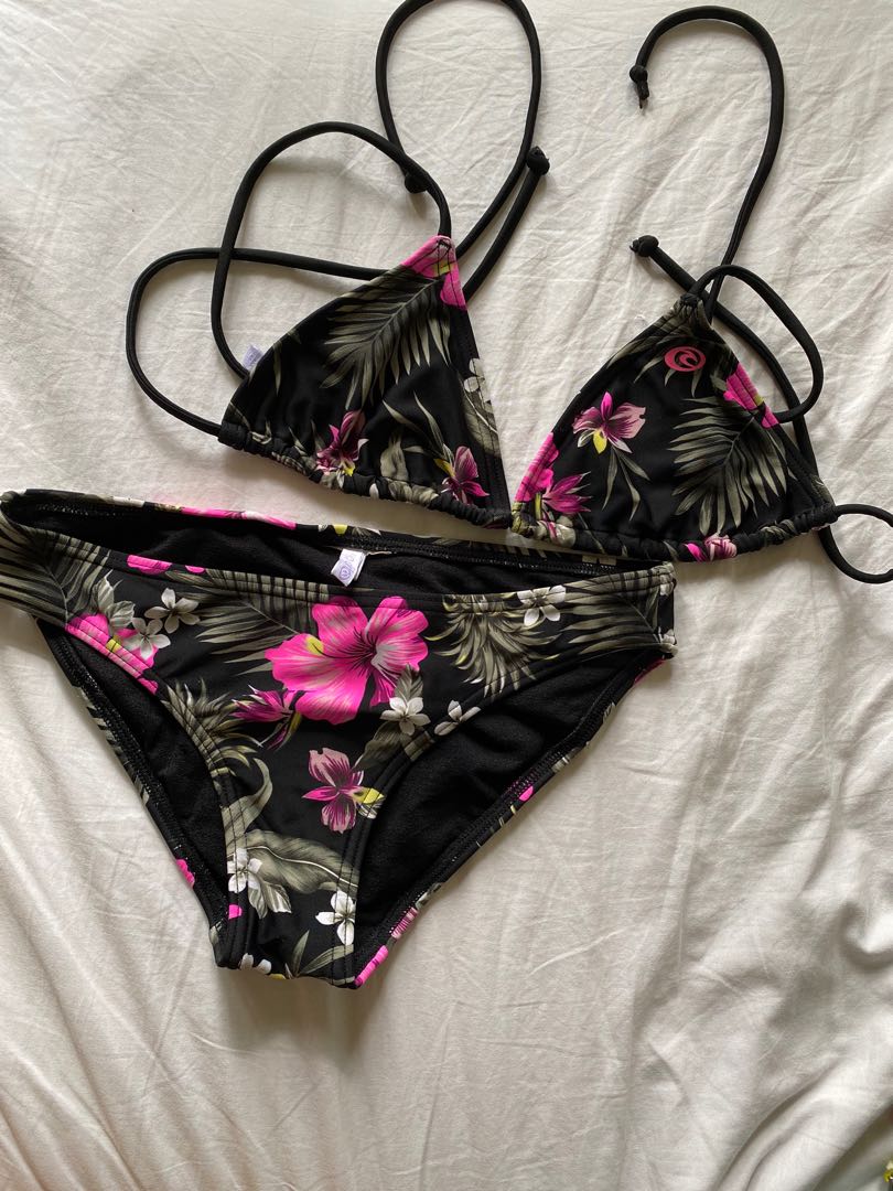 Ripcurl Pink Hibiscus Bikini Set Women S Fashion Swimwear Bikinis