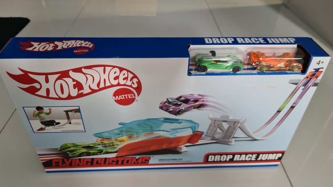 Hot Wheels Drop Race Jump Track Set Hobbies Toys Toys Games On Carousell