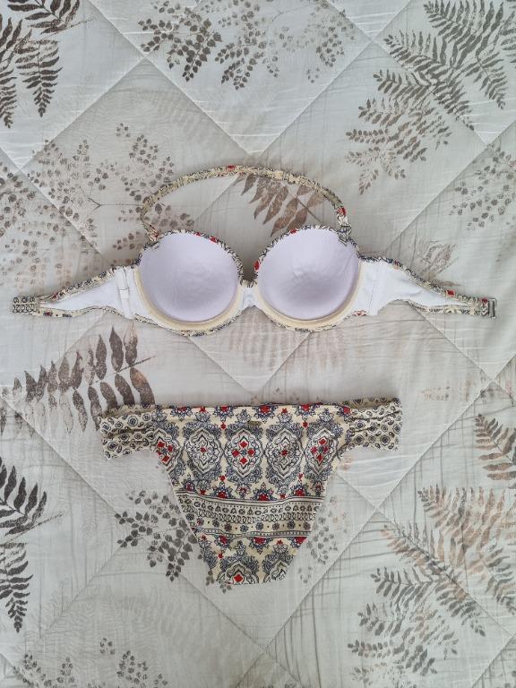 Roxy Tribal Bikini Top And Bottom Xs Women S Fashion Swimwear