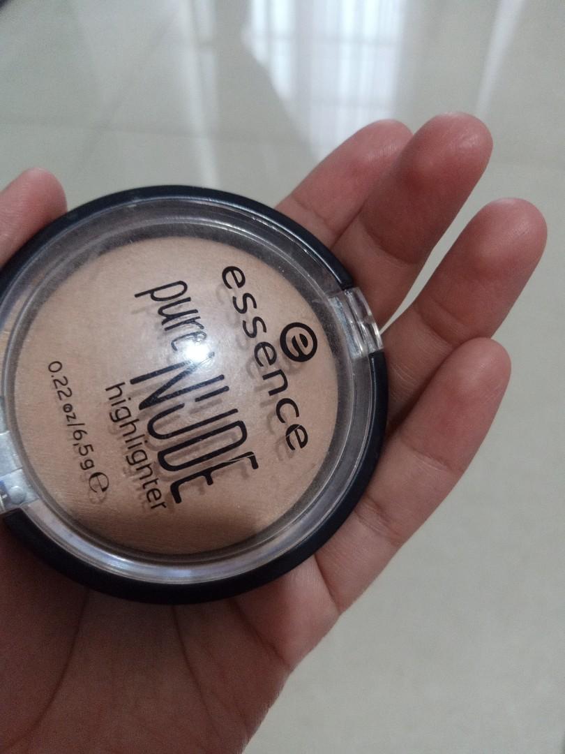 Highlighter Essence Pure Nude Be My Highlight Second Preloved
