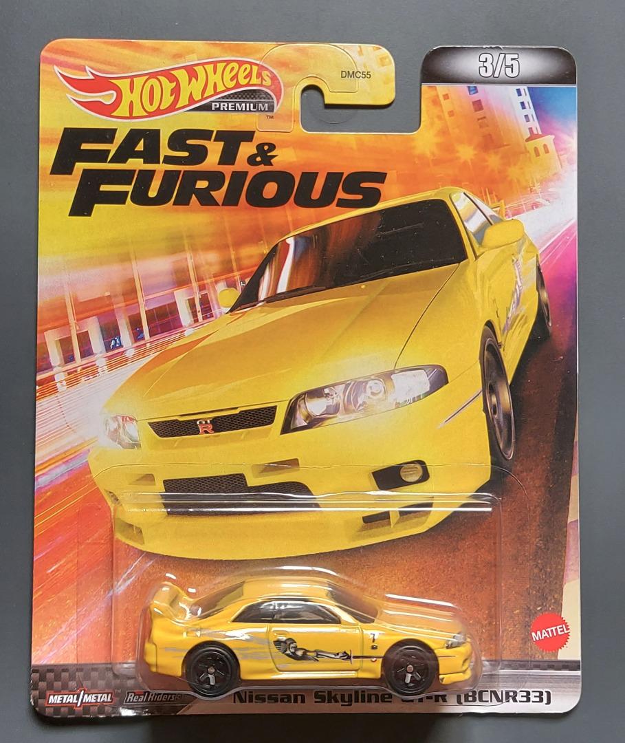 Hot Wheels Pop Culture Custom Chevy Dodge Macho Power Wagon Marvel Land Rover Defender