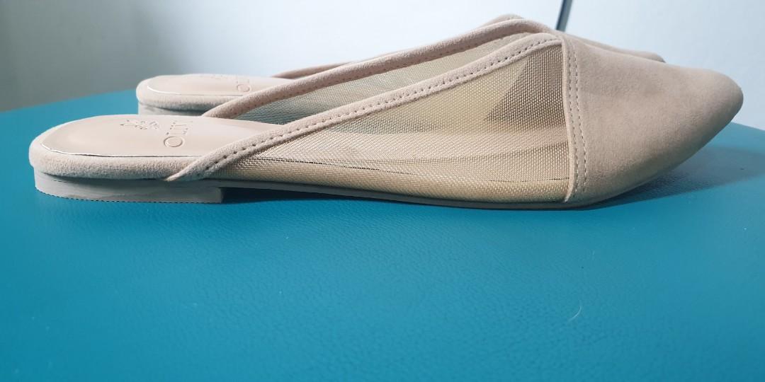 Olivia Mnl Nude Flats Women S Fashion Footwear Flats Sandals On