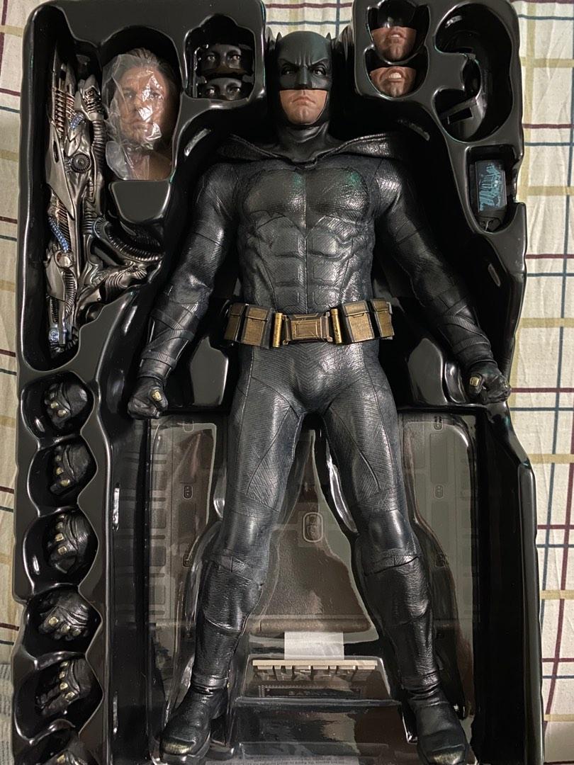 Hot Toys Jl Batman At Liam Meudell Blog