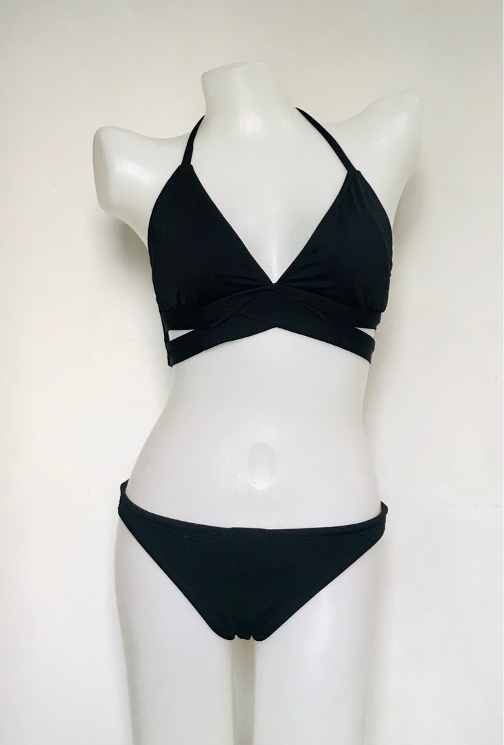 Mossimo Bikini Top Women S Fashion Swimwear Bikinis Swimsuits On