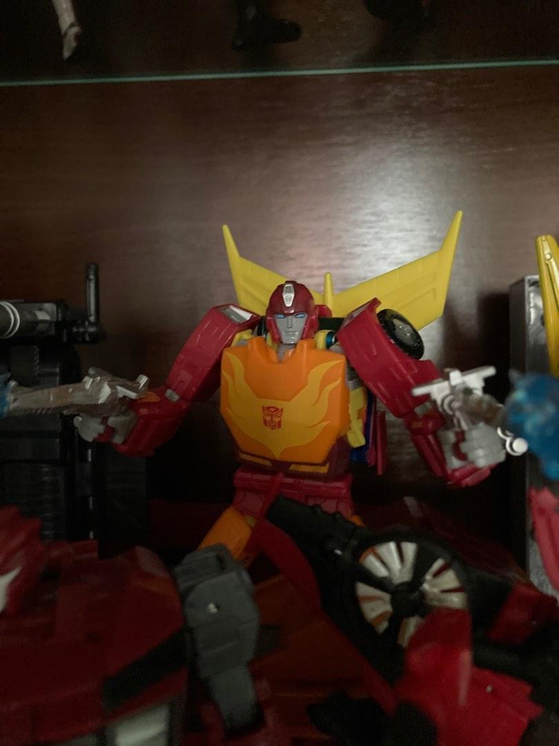 transformers 變形金剛 hot rod rodimus prime 洛迪文 兩隻 興趣及遊戲 玩具 遊戲類 Carousell