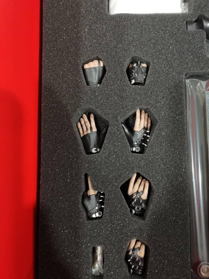 HOT TOYS DX BAD MICHAEL JACKSON BAD VERSION TH SCALE COLLECTIBLE FIGURE Hobbies Toys