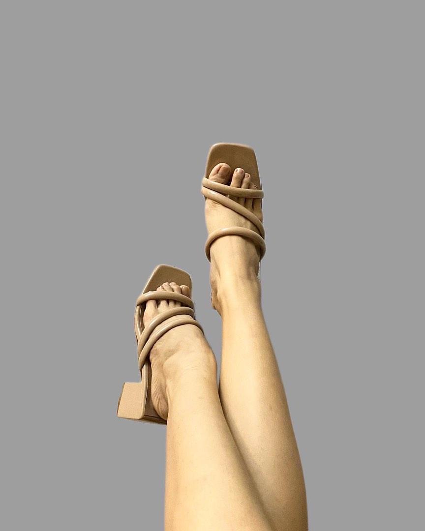 Hq Tutum Nude Block Heels Women S Fashion Footwear Heels On Carousell