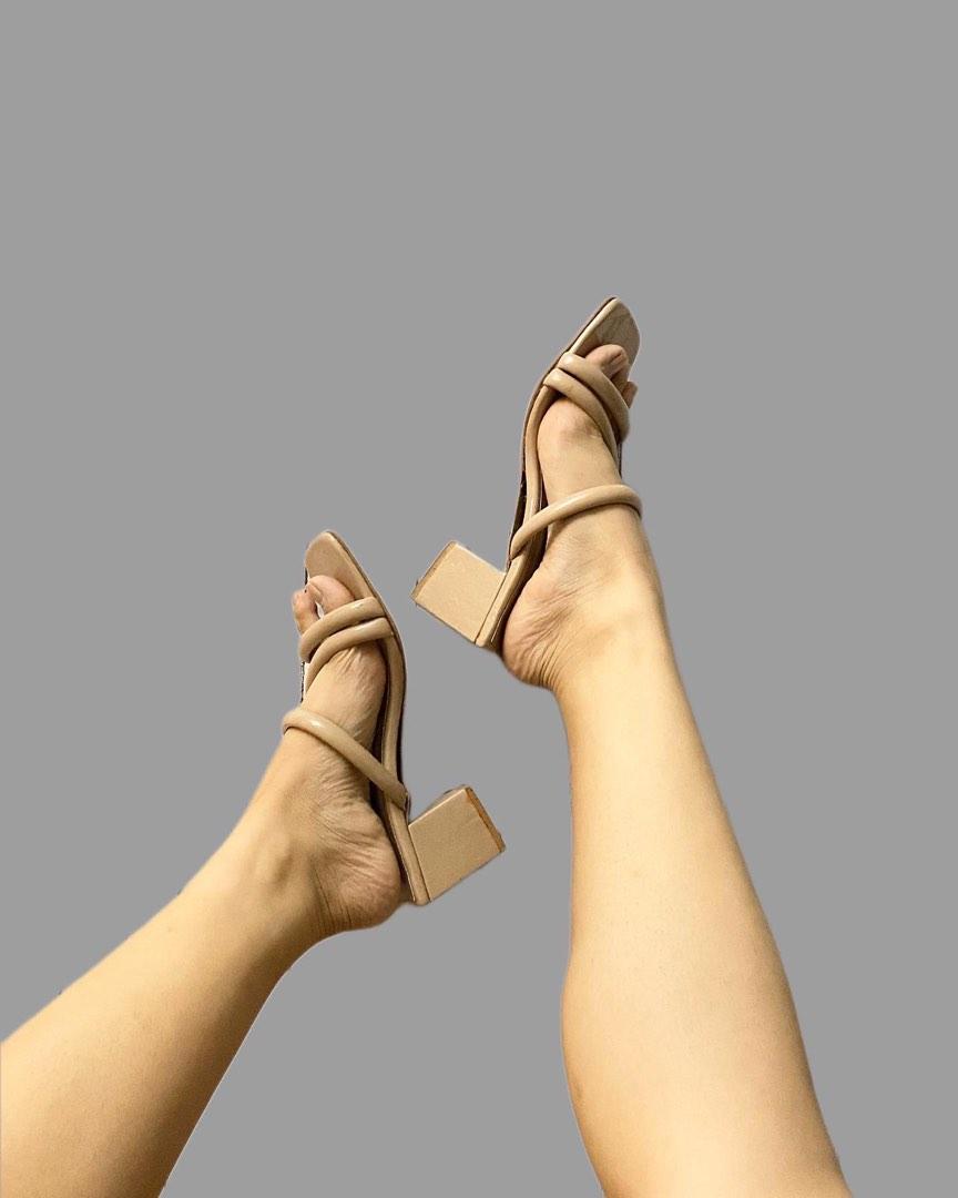 Hq Tutum Nude Block Heels Women S Fashion Footwear Heels On Carousell