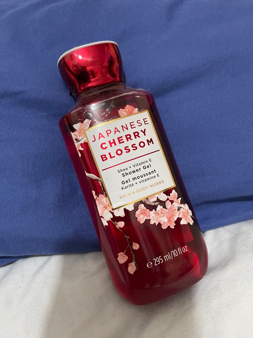 Auth BBW Japanese Cherry Blossom Body Wash Beauty Personal Care