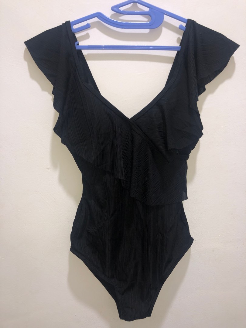 Swimsuit Baju Renang Bikini Hitam Fesyen Wanita Pakaian Wanita Lainnya Di Carousell