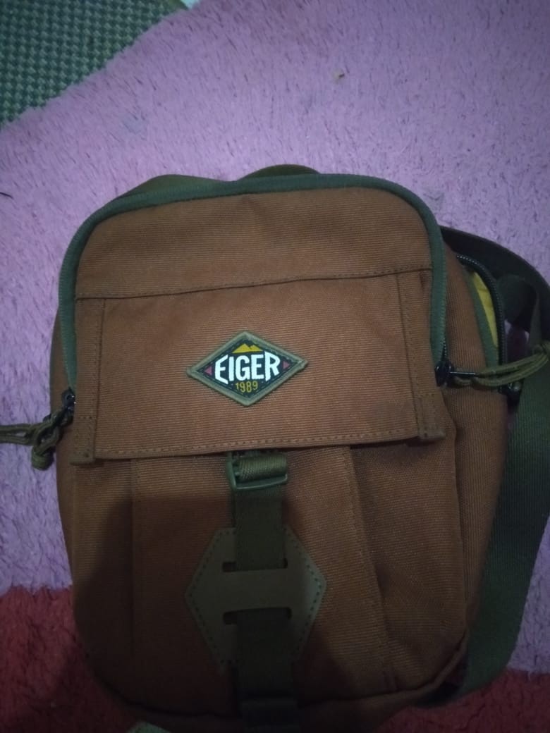 Tas Eiger Fesyen Pria Tas Dompet Tas Selempang Di Carousell