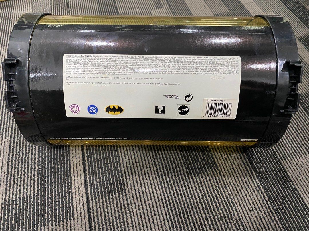 Hot Wheels Showcase Batmobile Camouflage Tumbler Batman Begins Scale Hobbies Toys