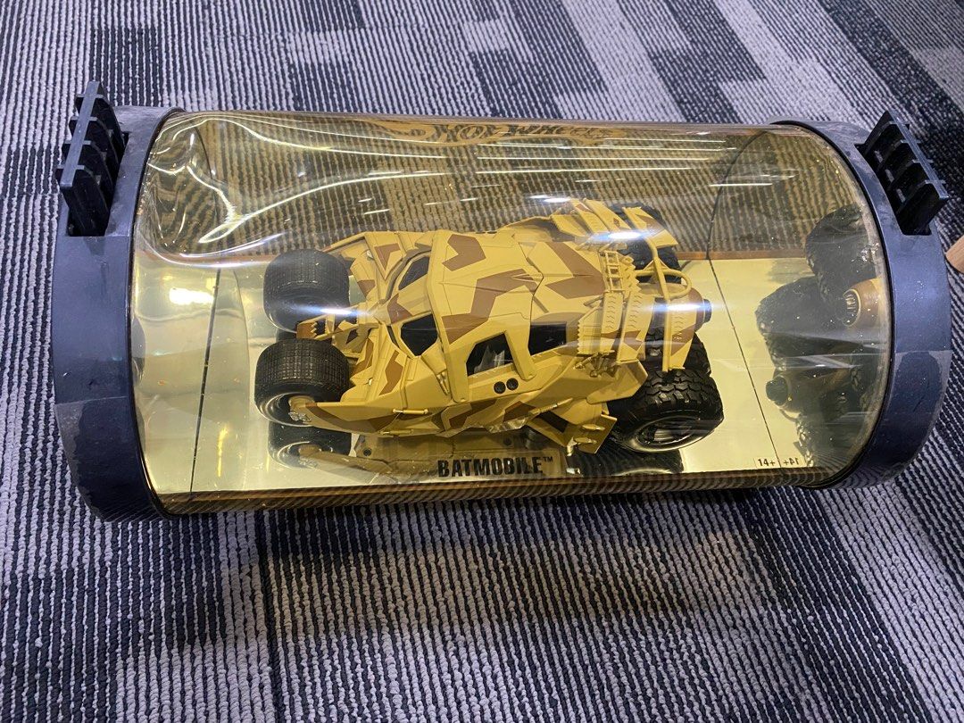 Hot Wheels Showcase Batmobile Camouflage Tumbler Batman Begins Scale Hobbies Toys