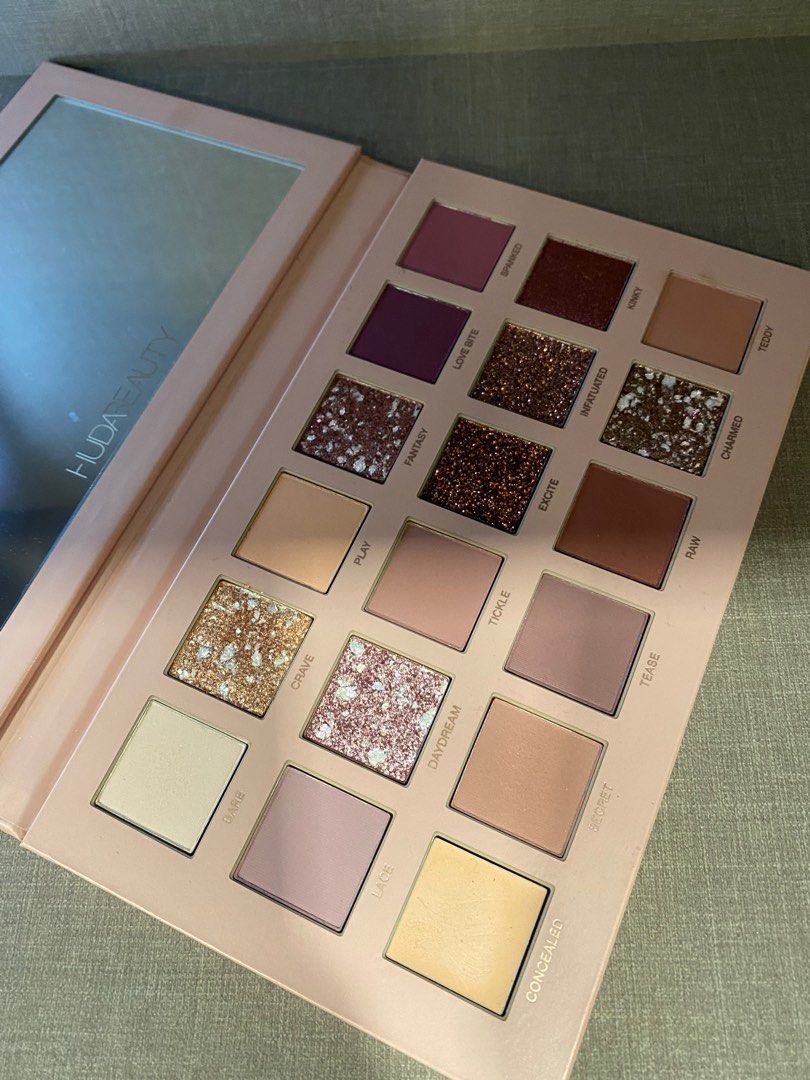 Huda Beauty Nude Eyeshadow Palettes Beauty Personal Care Face