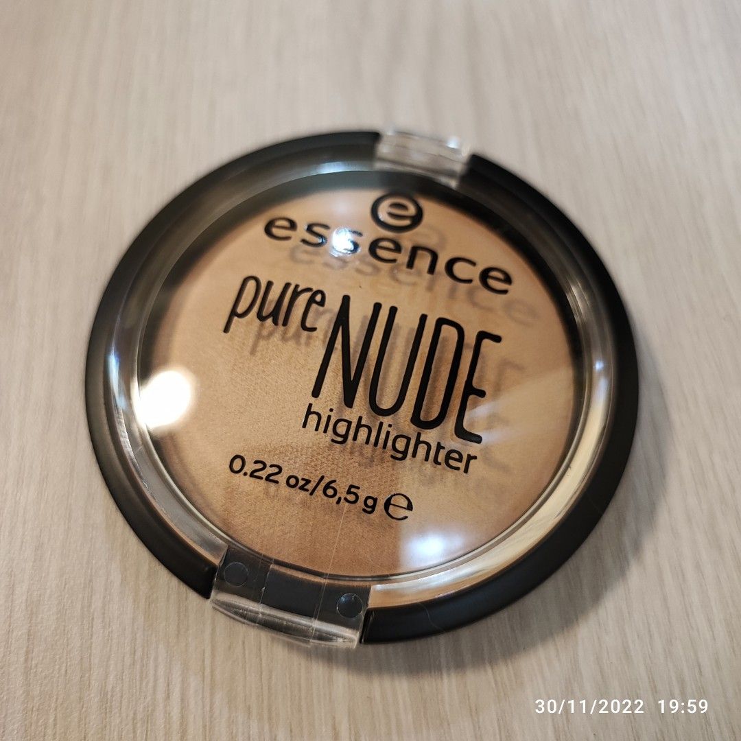 Essence Pure Nude Highlighter Be My Highlight Beauty Personal Care