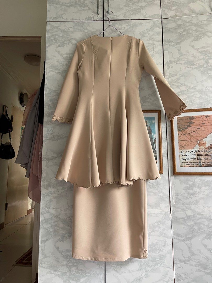Hijabistahub Nude Beige Sareema Kebaya Peplum Kurung Set Brand New With
