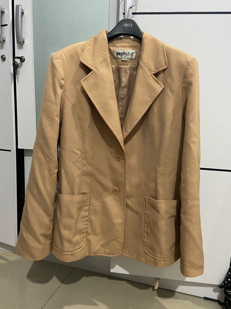 Blazer Choco Nude Fesyen Wanita Pakaian Wanita Baju Luaran Di Carousell
