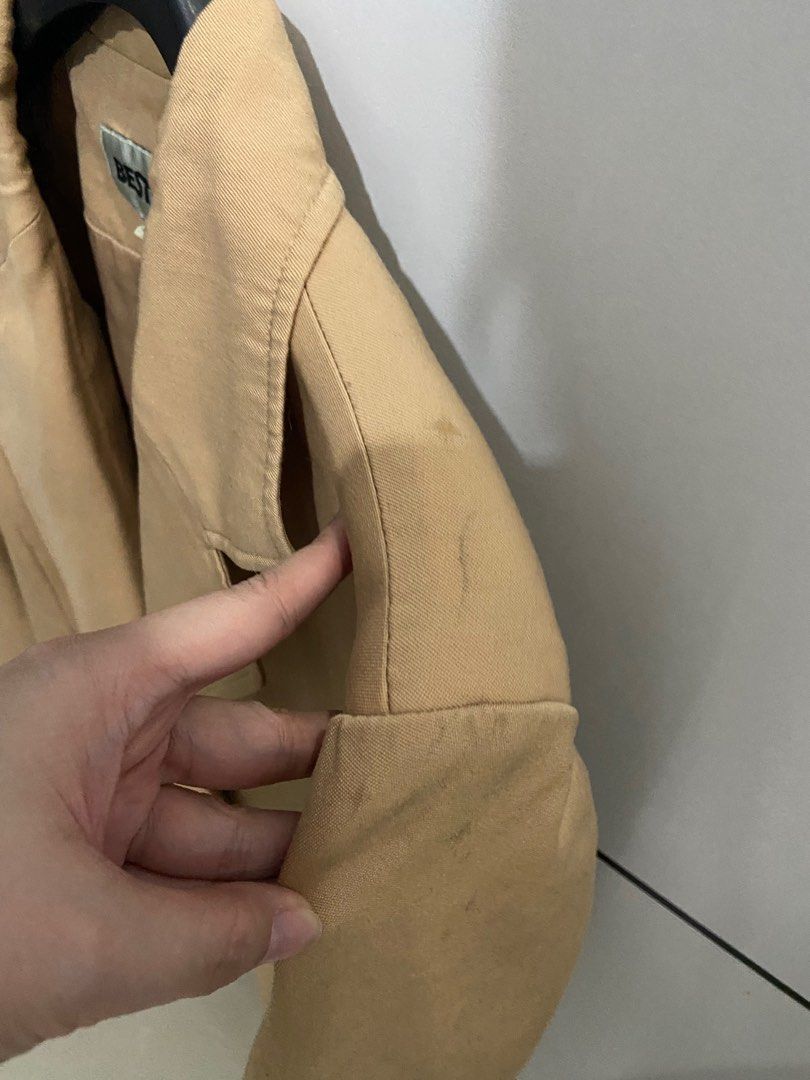 Blazer Choco Nude Fesyen Wanita Pakaian Wanita Baju Luaran Di Carousell