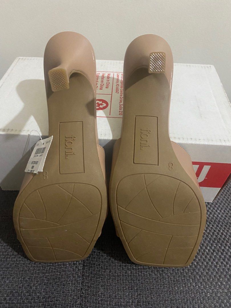 Payless Fioni Nude Mules Women S Fashion Footwear Sandals On Carousell