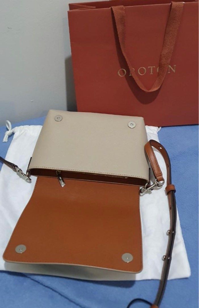 Oroton Nude Bag Barang Mewah Tas Dompet Di Carousell