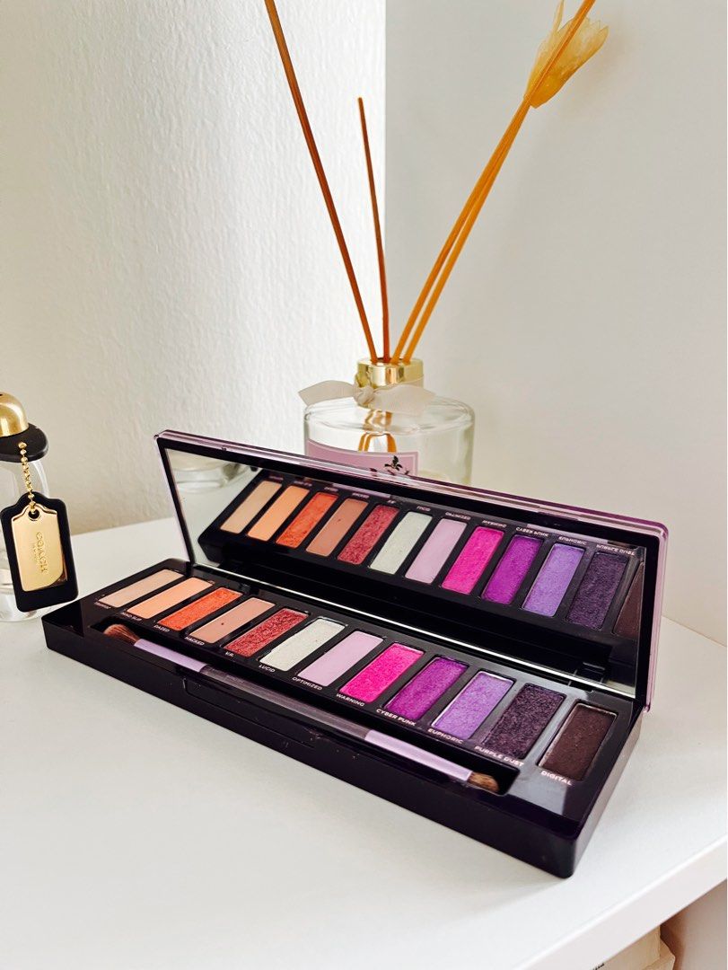 Urban Decay Naked Ultraviolet Eye Pallete Beauty Personal Care Face