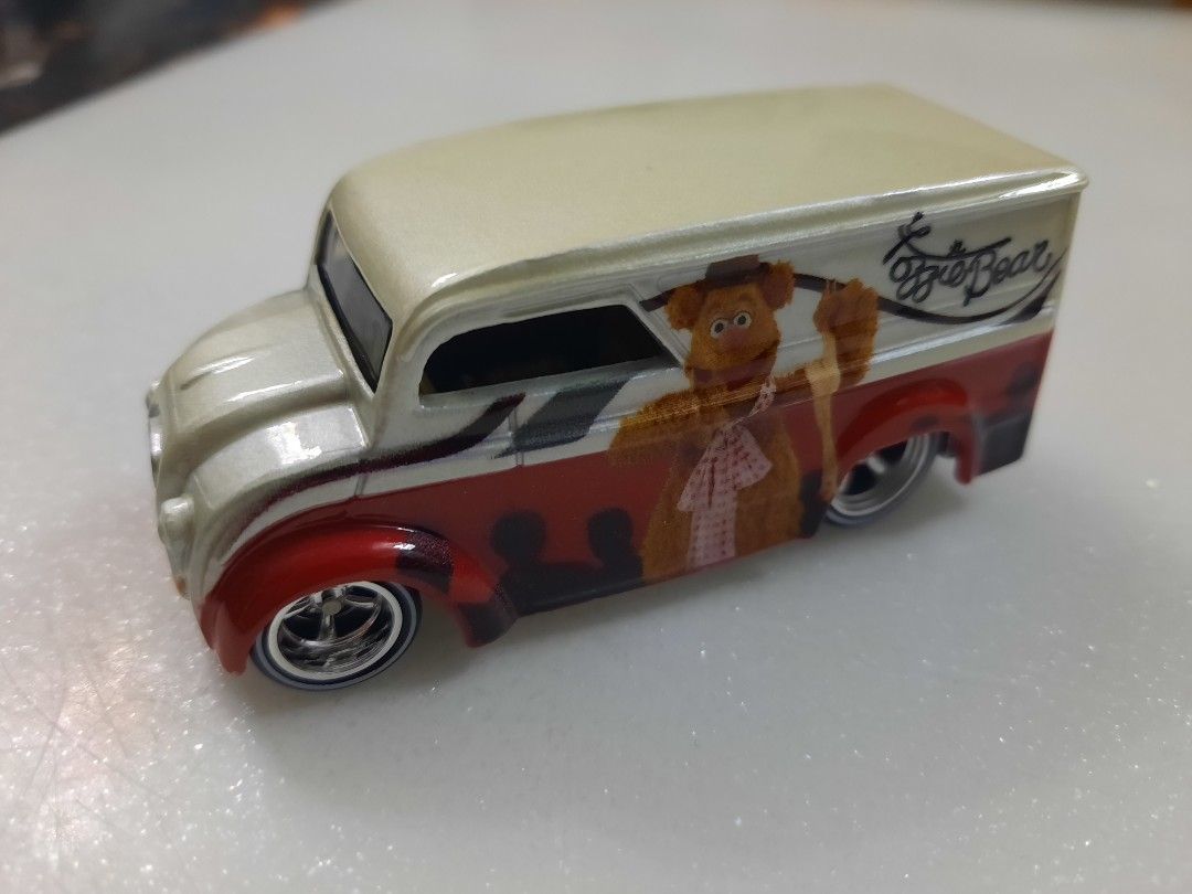 Hot Wheels Muppets Dairy Delivery Fozzie Bear Loose Hobbies Toys Toys Games On Carousell
