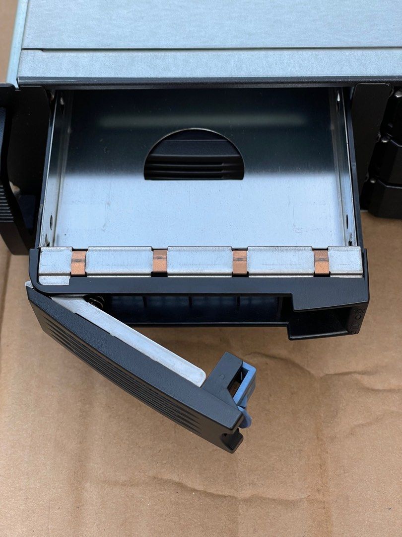 DIY Rack Mount Server Chassis with HDD hot swap bay 電腦科技 商務用科技產品 Carousell