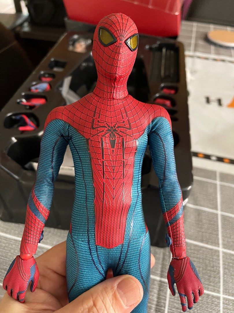 Spider Man Hot Toys Collectable Figure Hobbies Toys Toys Games On Carousell