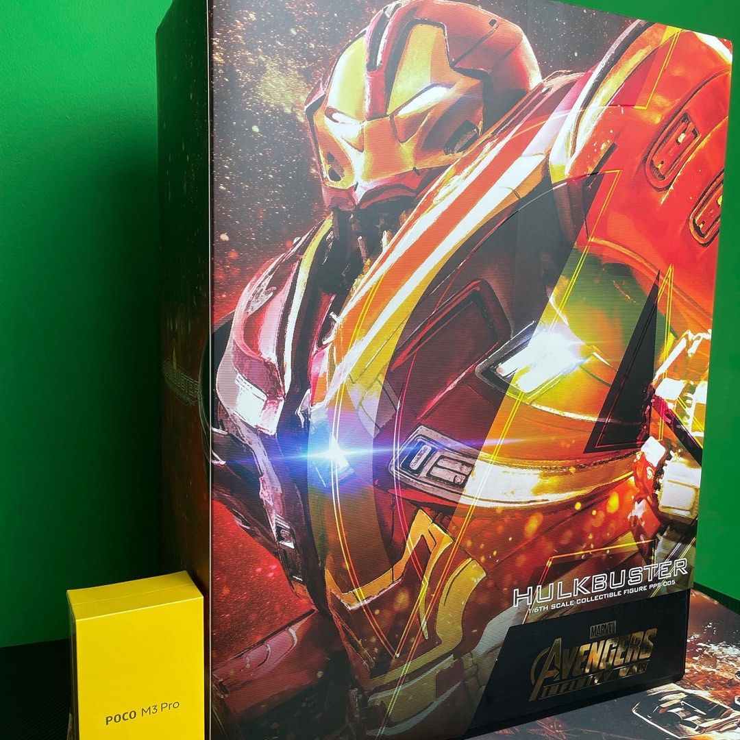 Hot Toys Hulkbuster And Iron Man Power Pose Th Scale Hobbies Toys Toys Games On Carousell