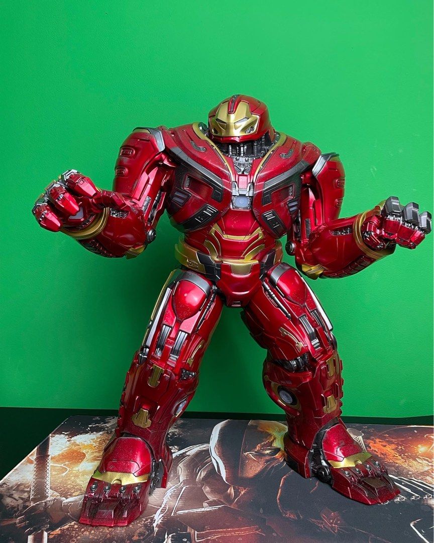 Hot Toys Hulkbuster And Iron Man Power Pose Th Scale Hobbies Toys Toys Games On Carousell