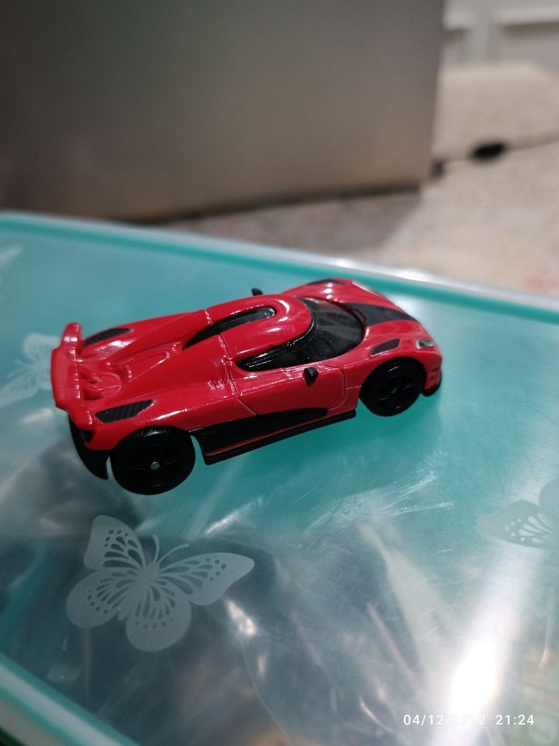 Hot Wheels Koenigsegg Agera R Need For Speed Nfs Base Ccx Hobbies Toys Toys Games On Carousell