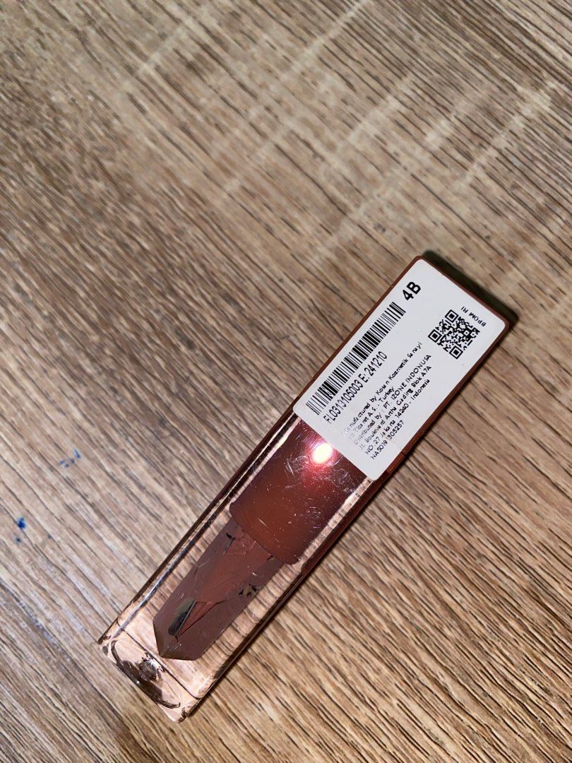 Lipstik Flormar In Nude Kesehatan Kecantikan Rias Wajah Di Carousell
