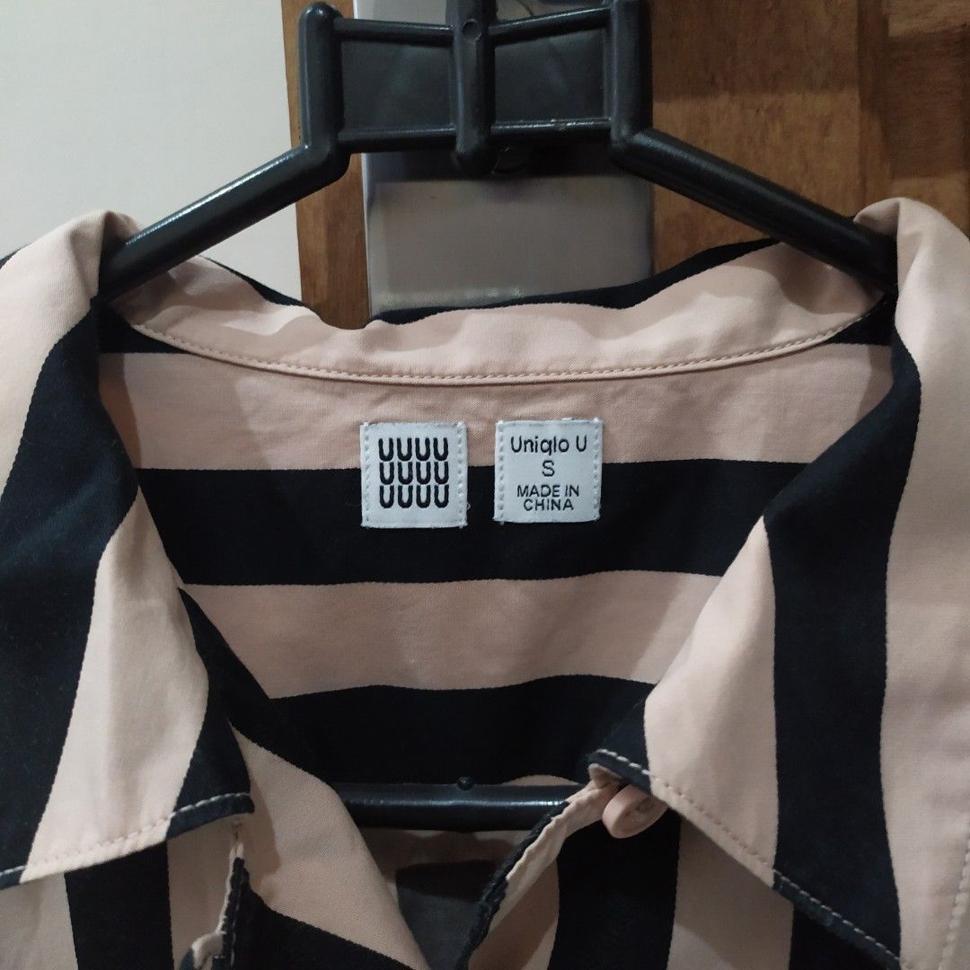 Uniqlo U Kemeja Garis Hitam Nude Fesyen Wanita Pakaian Wanita Atasan