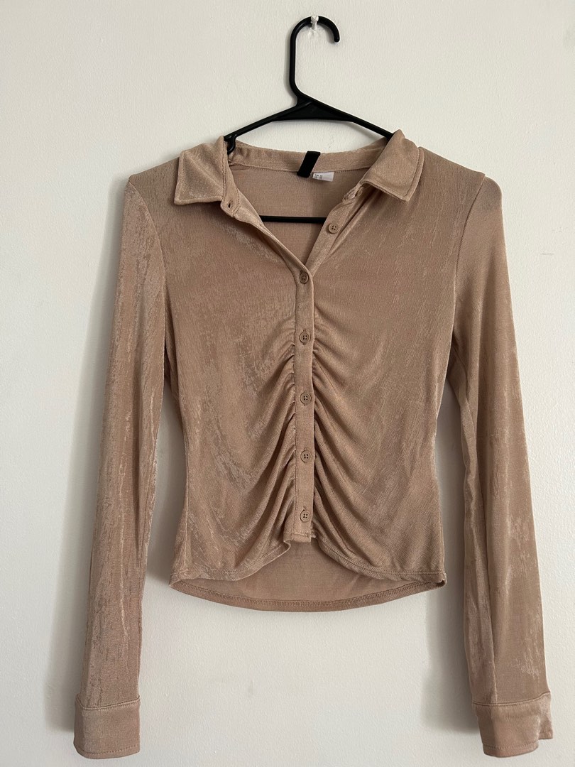 Hnm Nude Glitter Top Women S Fashion Tops Blouses On Carousell