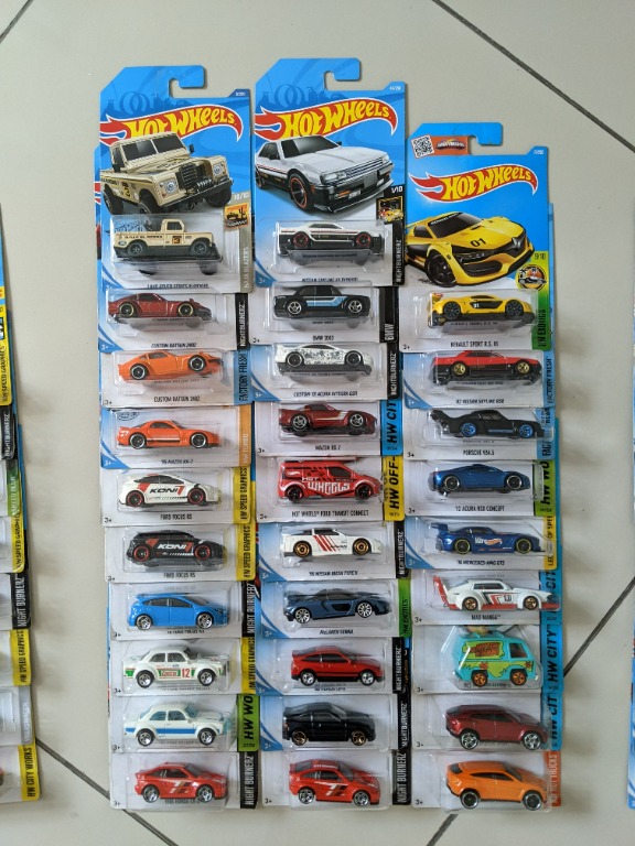 Hot Wheels Mix B Hotwheels Hobbies Toys Toys Games On Carousell