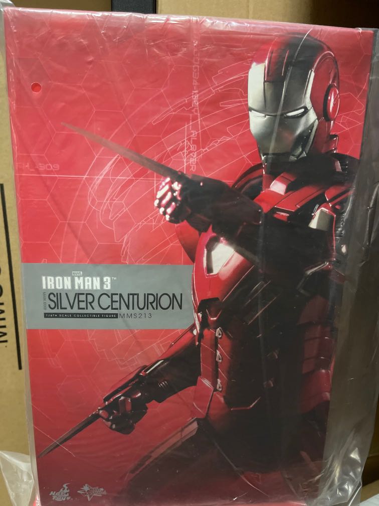 全新啡盒未開 HOTTOYS HOT TOYS MMS213 Ironman 3 Ironman Centurion 興趣及遊戲 玩具 遊戲類 Carousell
