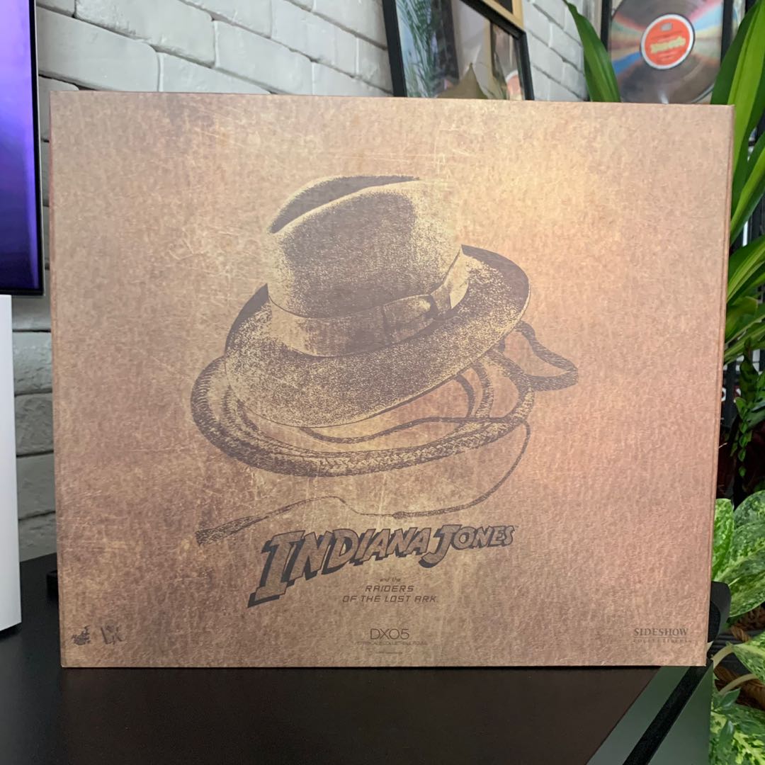 Hot Toys Dx Indiana Jones Raiders Of The Lost Ark Hobbies Toys Toys Games On Carousell