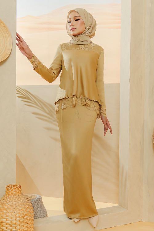 Clasa Rtw Nude Gold Women S Fashion Muslimah Fashion Baju Kurung Sets On Carousell