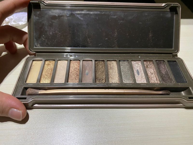 Naked Eyeshadow Kesehatan Kecantikan Rias Wajah Di Carousell