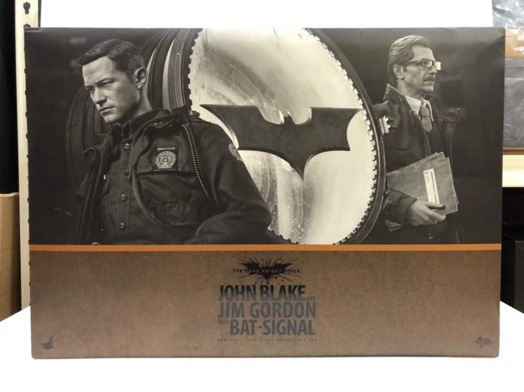 Hot Toys Mms The Dark Knight Rises John Blake And Jim Gordon With Bat Signal Th Scale