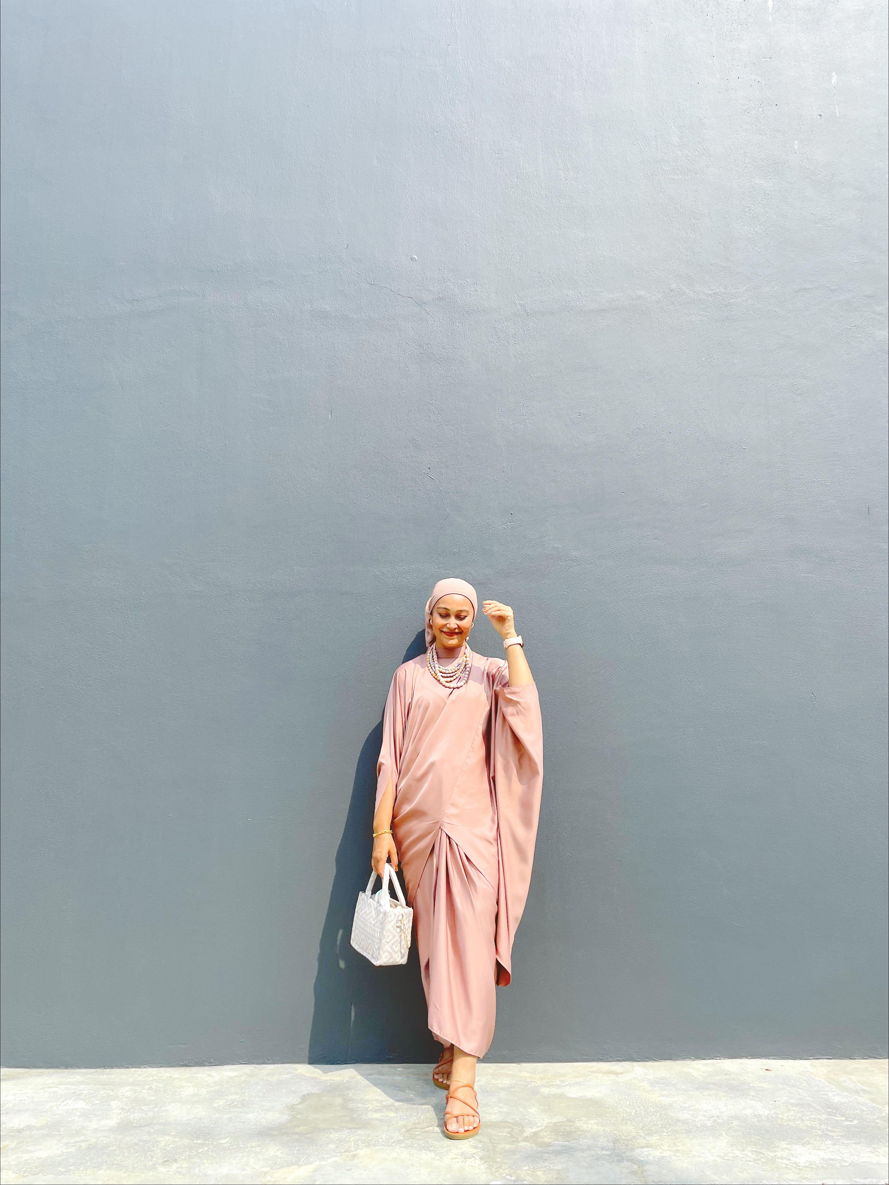 Rent Chanela Kaftan From Caftanist Rose Nude Women S Fashion