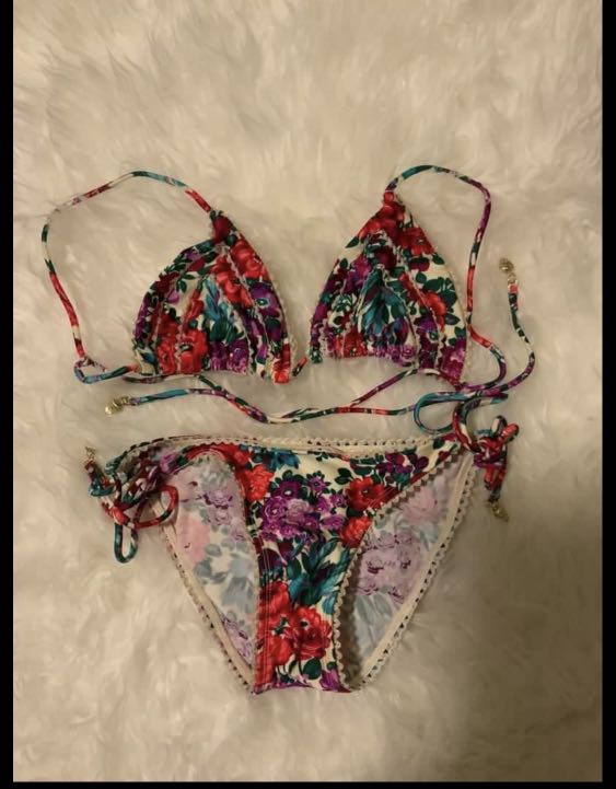 Brand New Zimmerman Bikini Women S Fashion Swimwear Bikinis