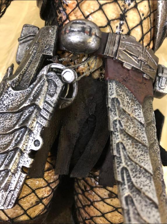 HOT TOYS MMS250 ALIEN VS PREDATOR ANCIENT PREDATOR 1 6TH SCALE COLLECTIBLE FIGURE Hobbies