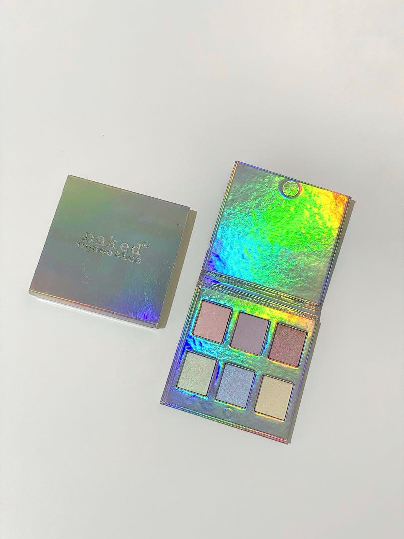 Naked Cosmetics Holographic Highlighter Palette Beauty Personal