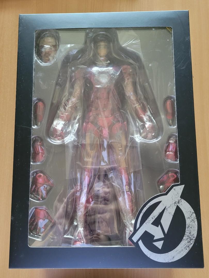 Hot Toys The Avengers Iron Man Mark VII Battle Damaged Version Hobbies Toys Toys Games On